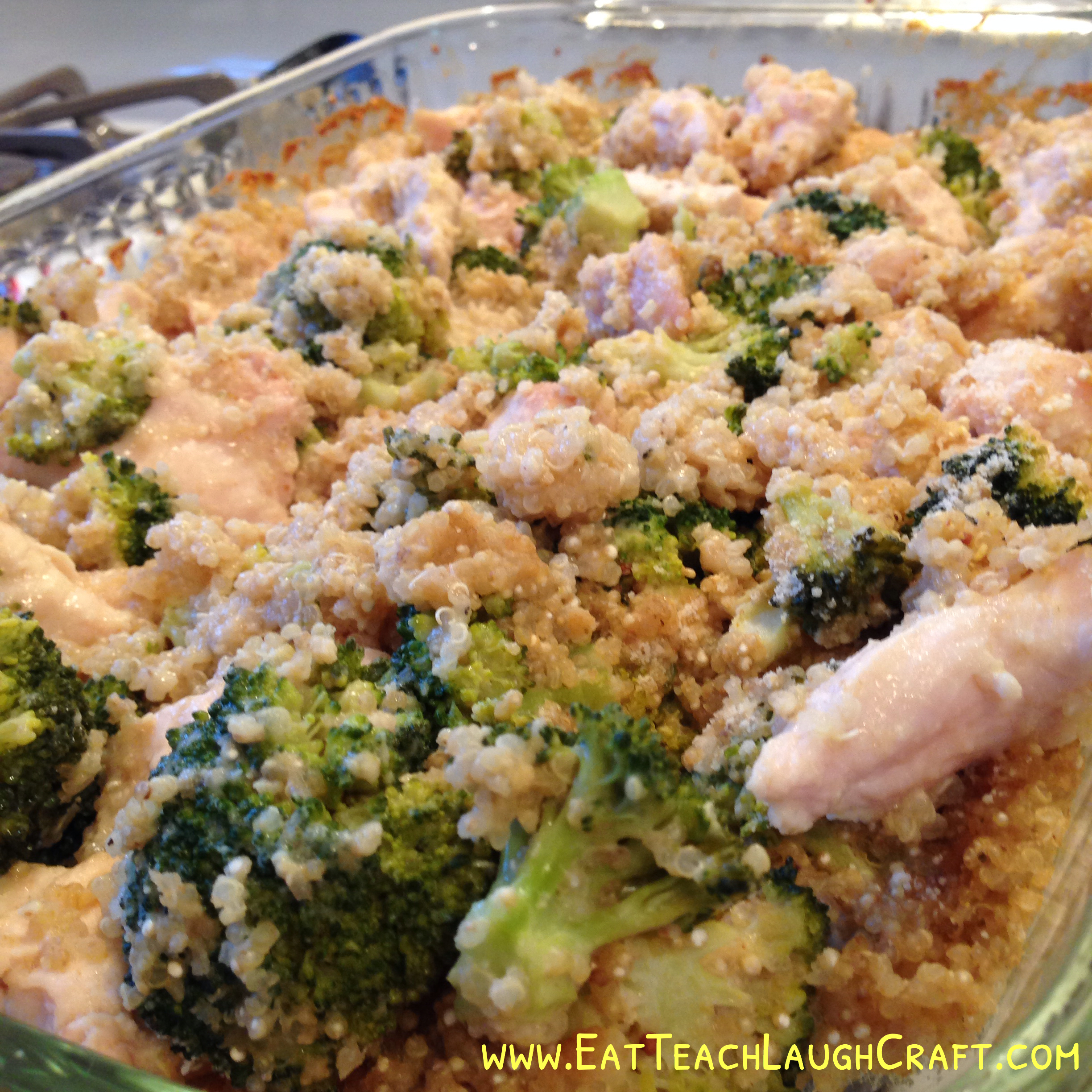 chicken broccoli quinoa casserole
